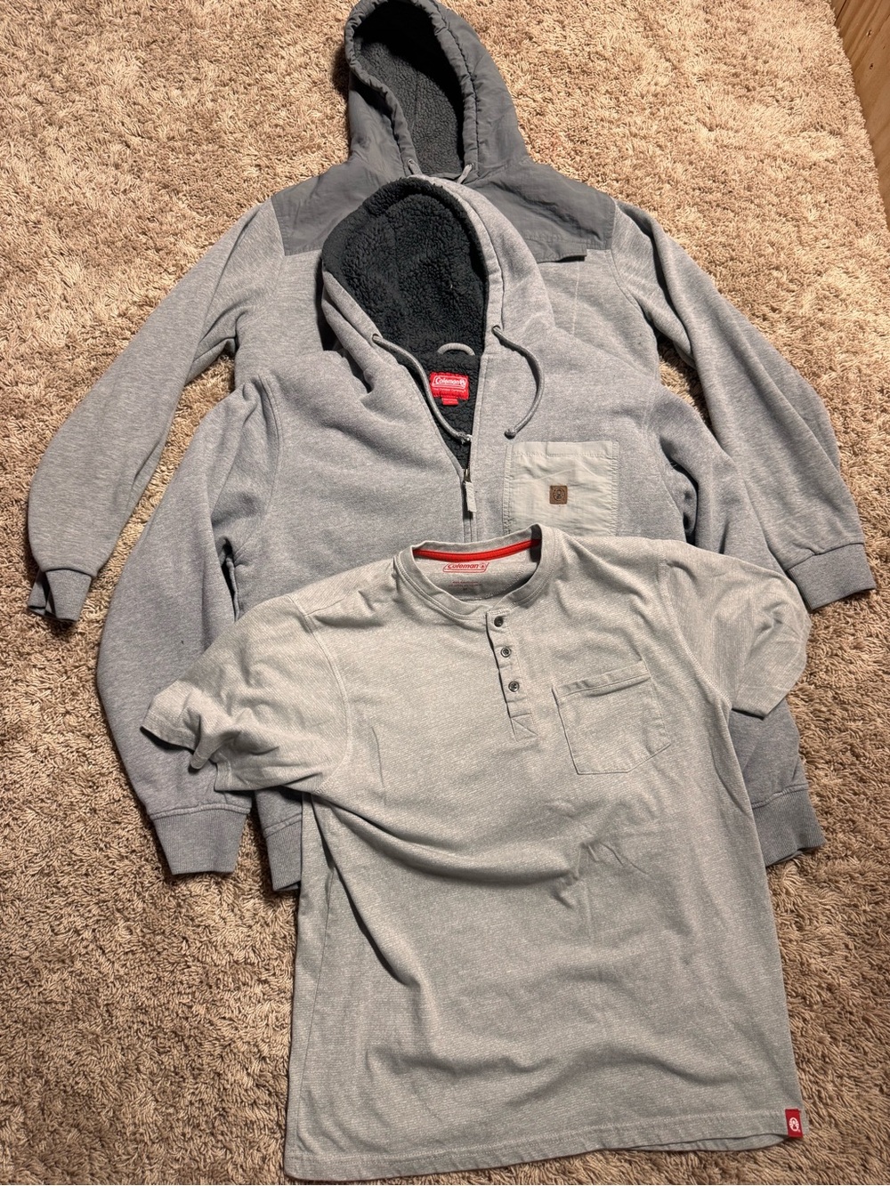 Coleman Men's Grey Hooded Sweatshirt and Henley Shirt Set
